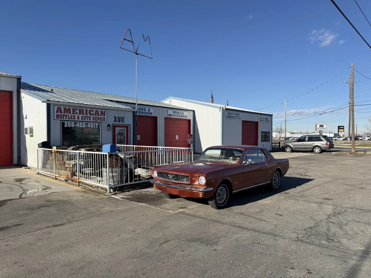 auto repair shop exterior and muffler shop location