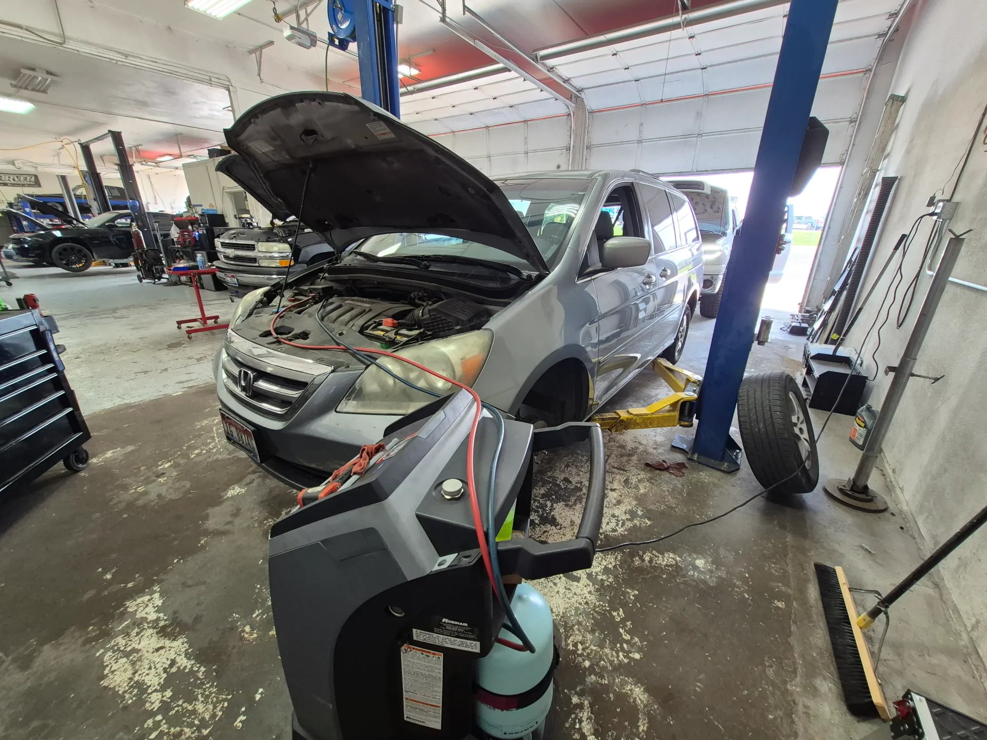 minivan auto ac service and brake inspection